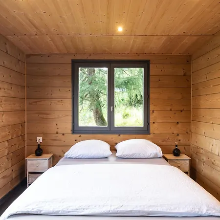 Chalet Du Faubourg & Jacuzzi, Proximite Gerardmer & La Bresse Rochesson Exterior photo