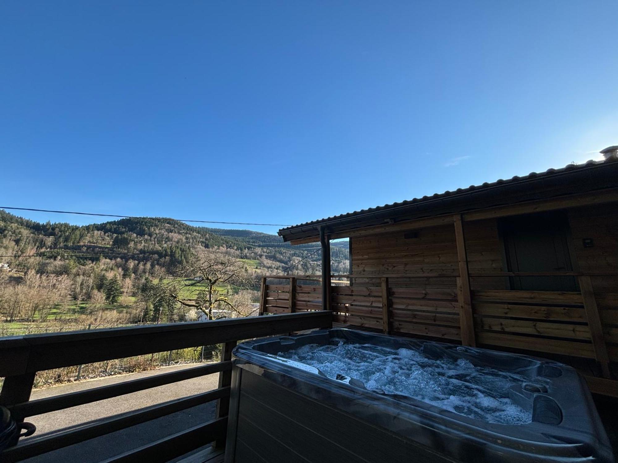 Chalet Du Faubourg & Jacuzzi, Proximite Gerardmer & La Bresse Rochesson
